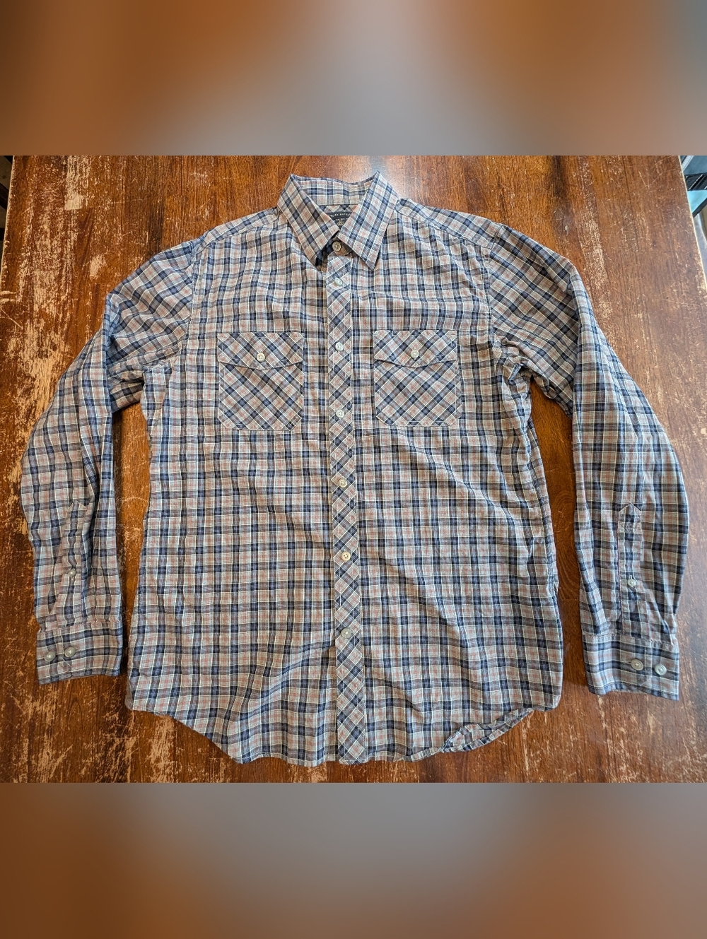Banana Republic Plaid Button Up Shirt 100% Cotton Mens Medium Casual Preppy Used